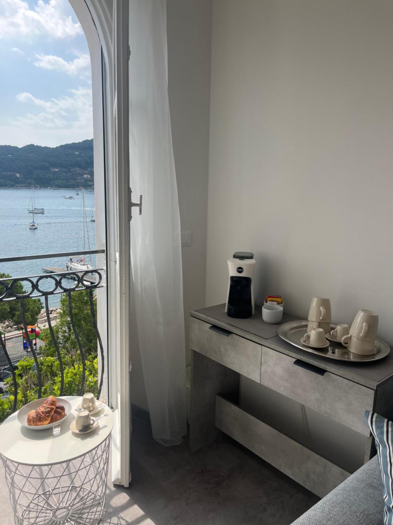 Le Finestre Veneris Hotel Porto Venere Exterior foto